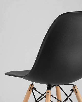 фото Стул Eames DSW черный